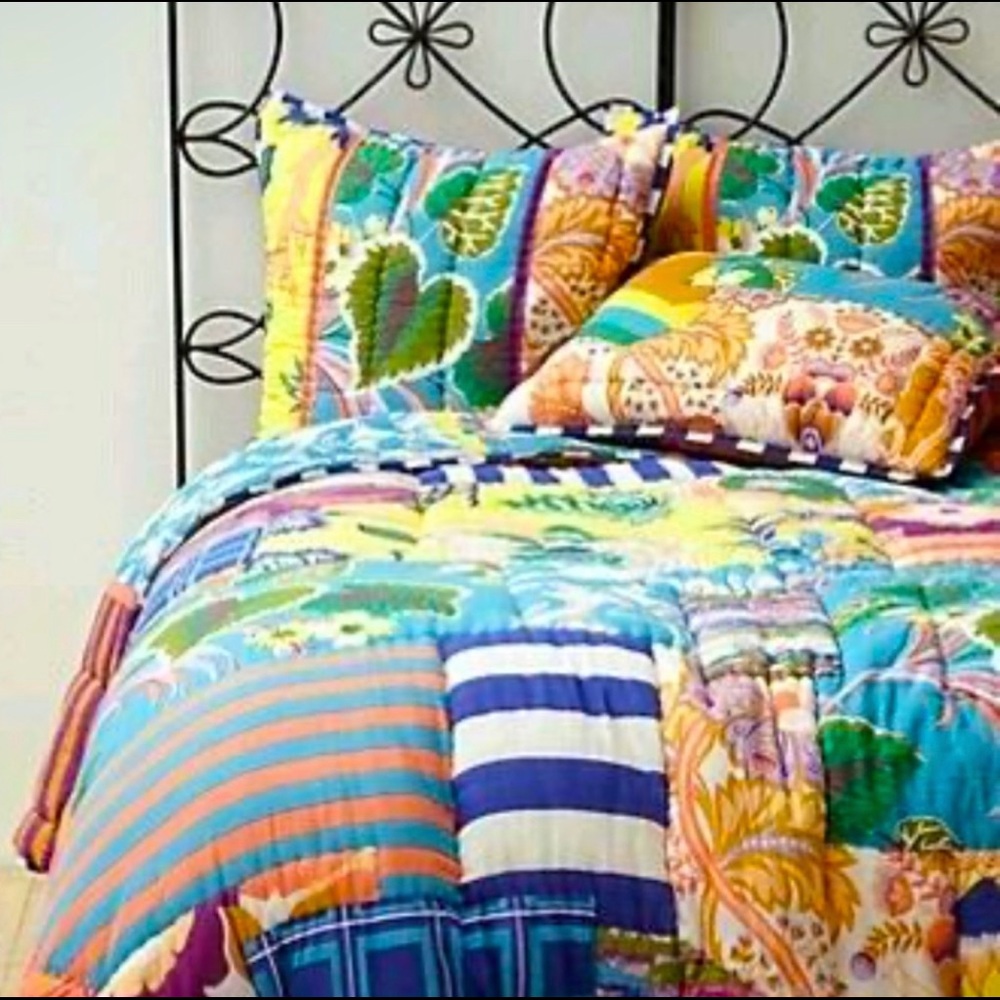 Anthropologie York Quilt and Set